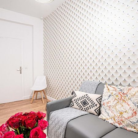 146 - Urban Cosy Flat In Paris Apartment Bagian luar foto