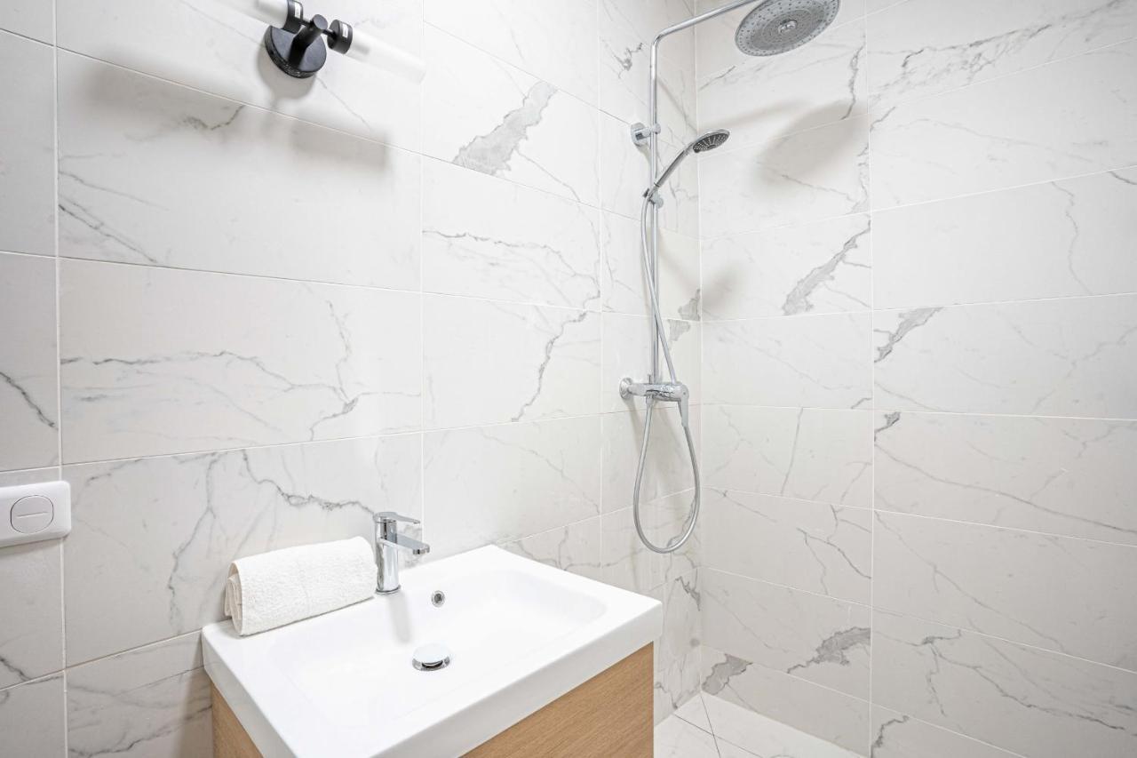 146 - Urban Cosy Flat In Paris Apartment Bagian luar foto